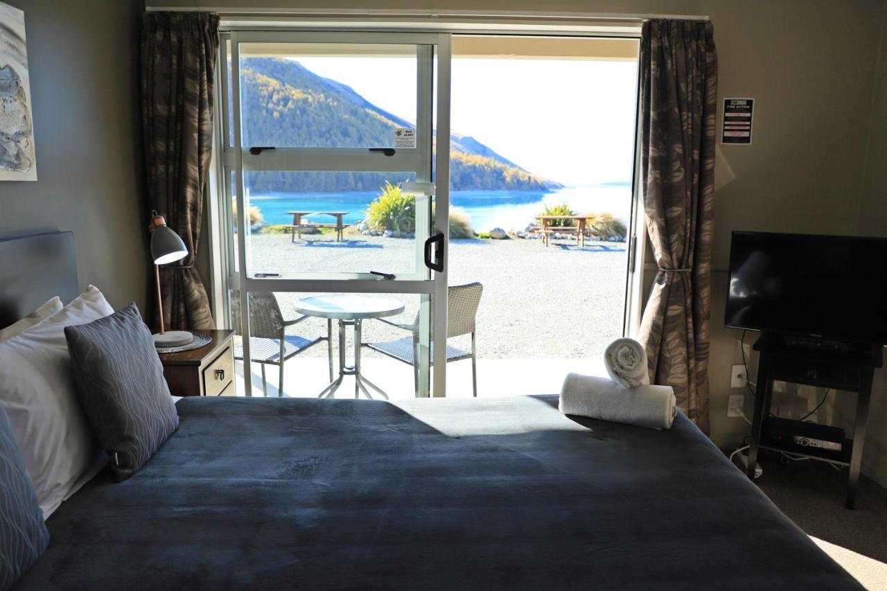 Lakes Edge Holiday Park 레이크 테카포 외부 사진