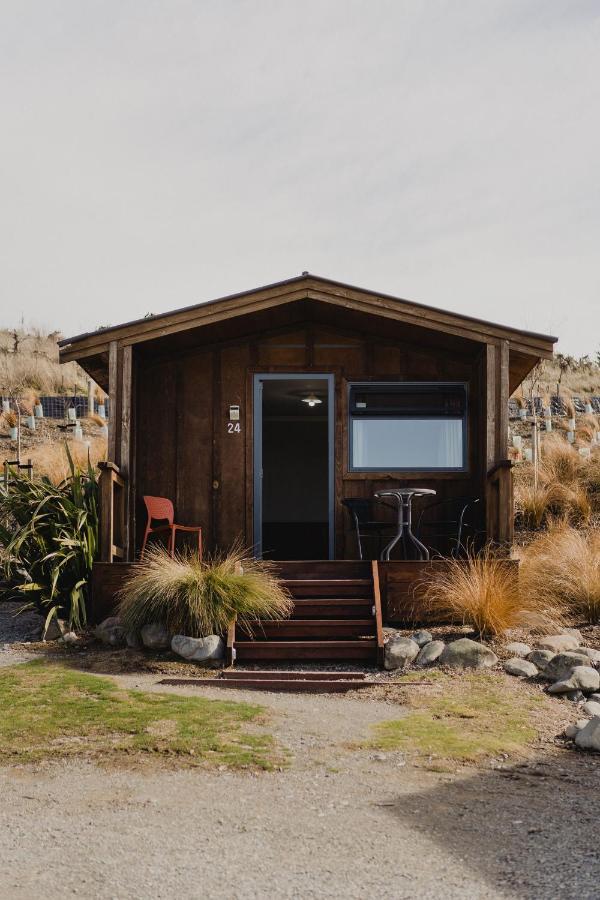 Lakes Edge Holiday Park 레이크 테카포 외부 사진