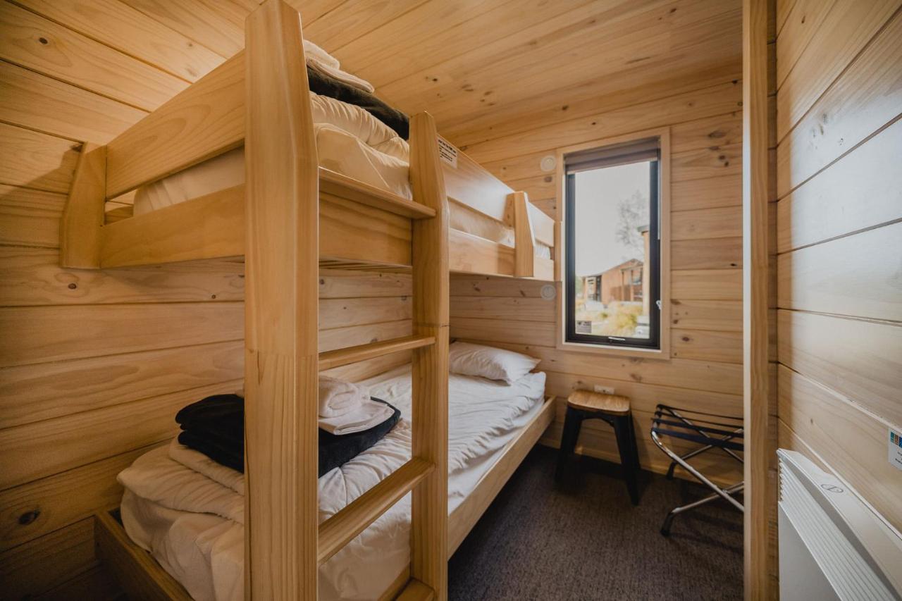 Lakes Edge Holiday Park 레이크 테카포 외부 사진