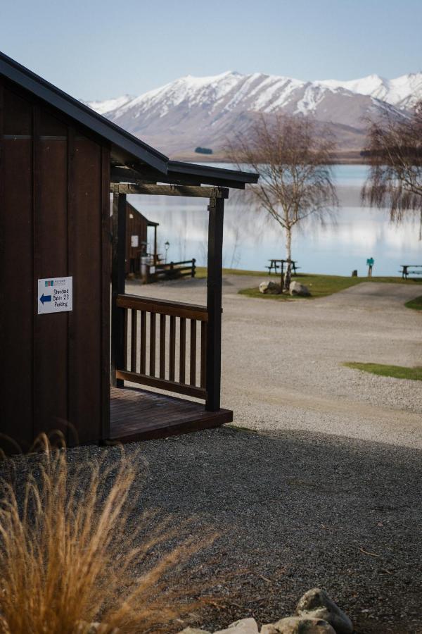 Lakes Edge Holiday Park 레이크 테카포 외부 사진